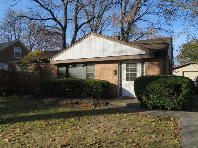 2100 W Monroe St, Waukegan, IL 60085 - photo 1