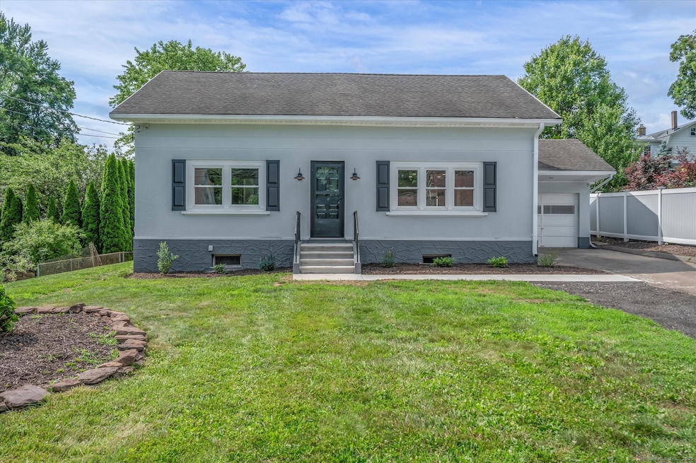 2 Riverview Place, Cromwell, CT 06416 - photo 1