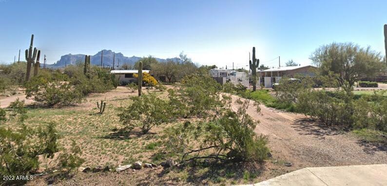 653 n saguaro pic
