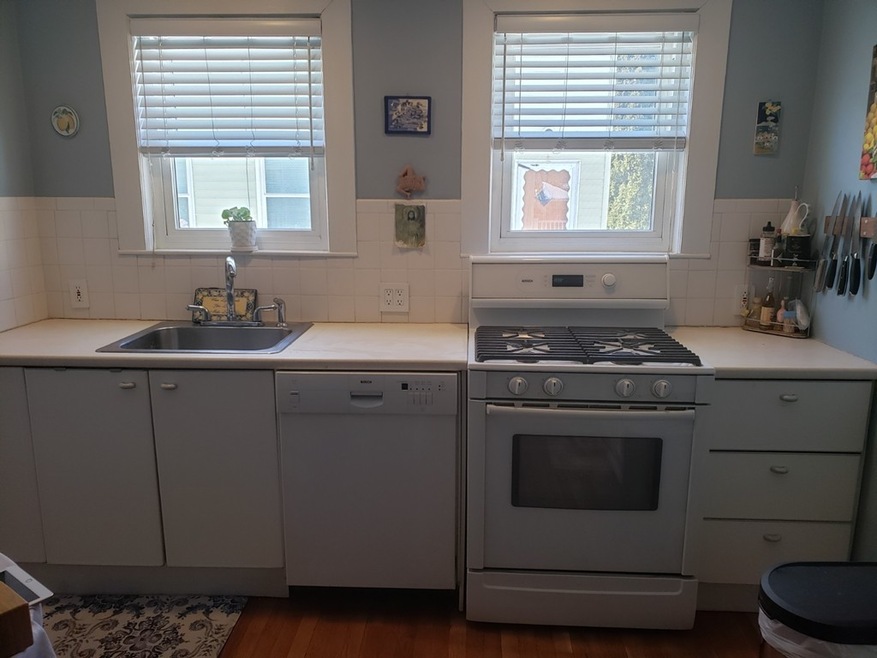 36 Willard Ave unit 1, Medford, MA 02155 - photo 1