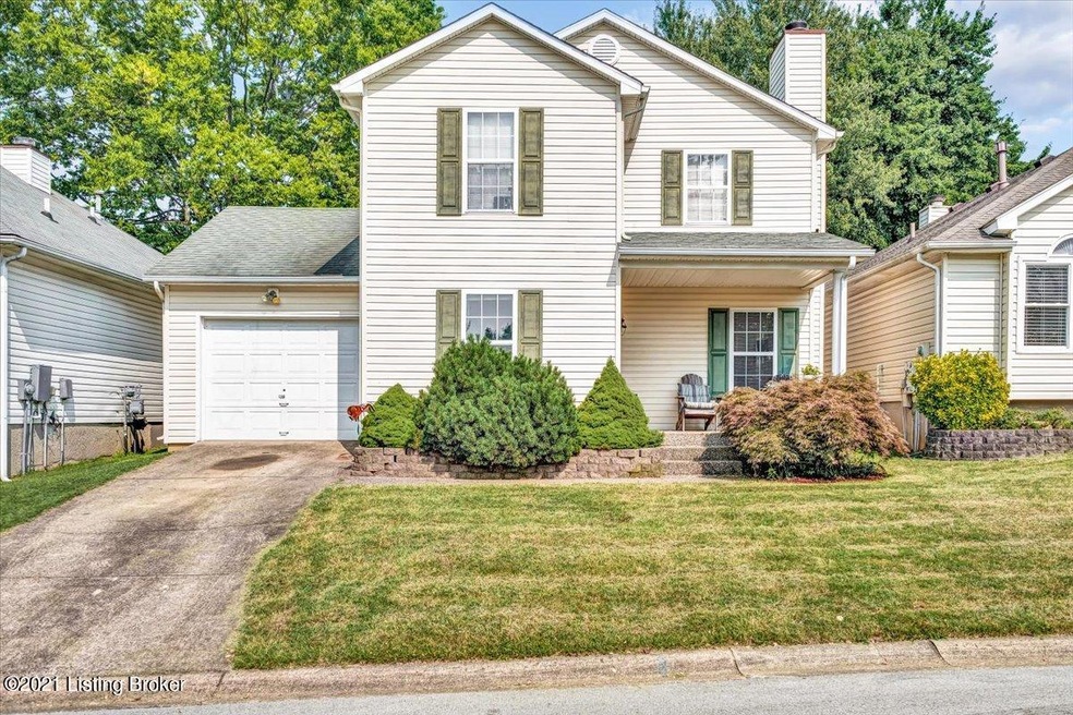 5905 Lake Huron Ct, Louisville, KY 40291 - photo 1