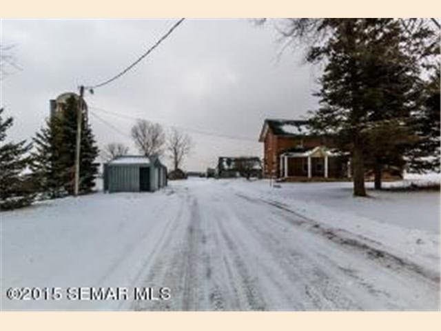 32762 Henderson Rd, Houston, MN 55943 - photo 1