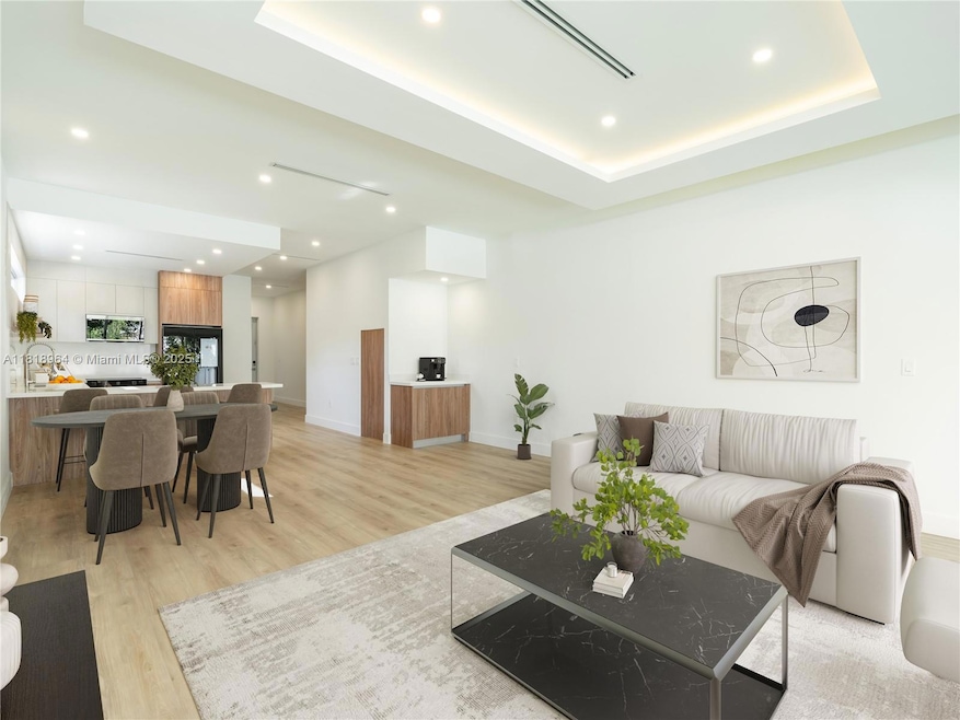 1421 SW 24th Ct unit 1, Fort Lauderdale, FL 33315 - photo 1