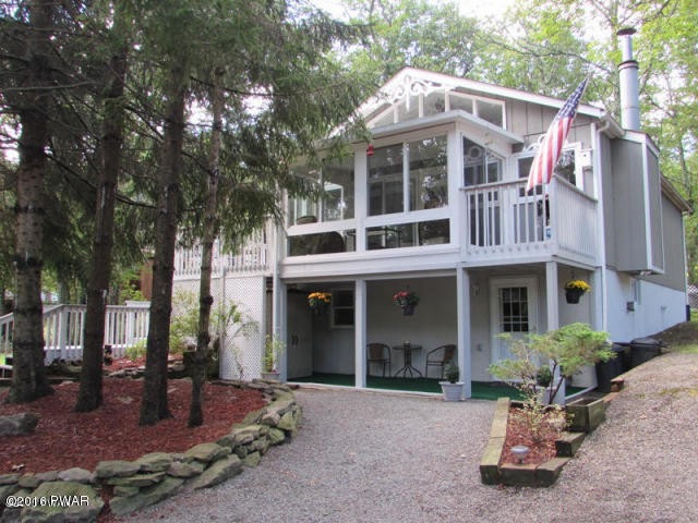 100 Blackbirch Ln, Hawley, PA 18428 - photo 1