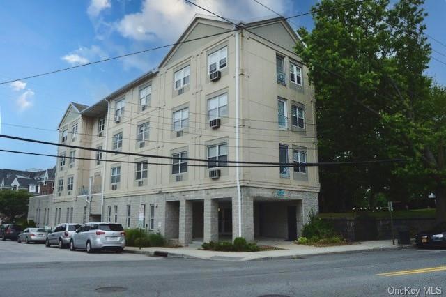 400 Mount Pleasant Ave unit 1E, Mamaroneck, NY 10543 - photo 1