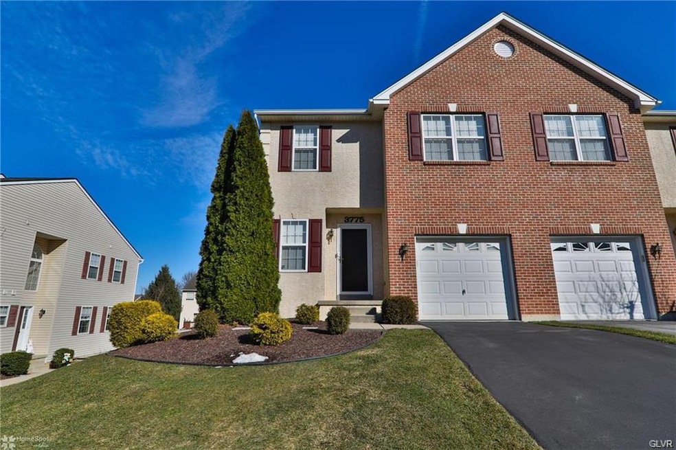 3775 Knight Dr, Macungie, PA 18062 - photo 1