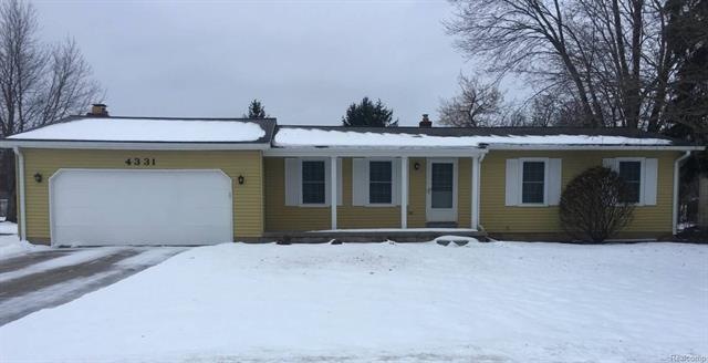 4331 Brayan Dr, Swartz Creek, MI 48473 - photo 1