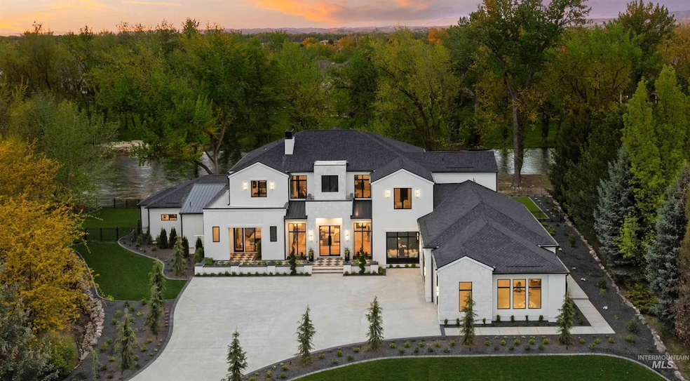 1012 W Bogus View Ct, Eagle, ID 83616 - photo 1