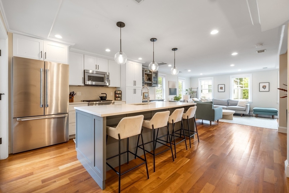 377 K St unit 2, Boston, MA 02127 - photo 1