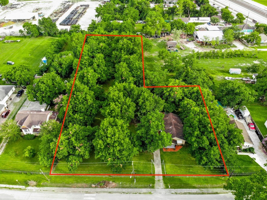 1518 Skinner Rd, Houston, TX 77093 - photo 1