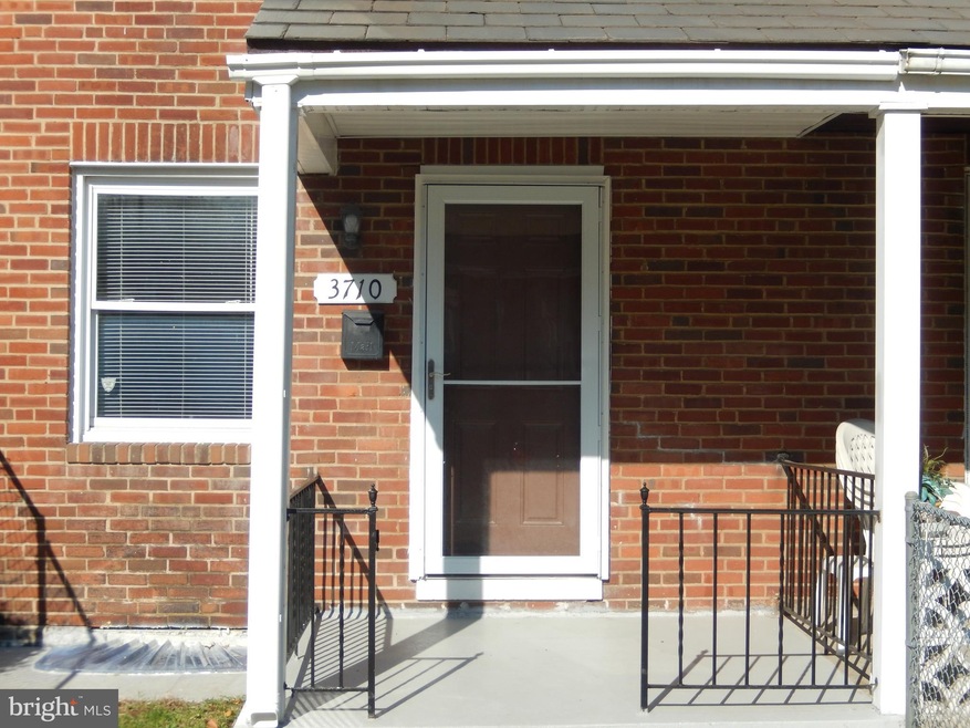 3710 Colborne Rd, Baltimore, MD 21229 - photo 1