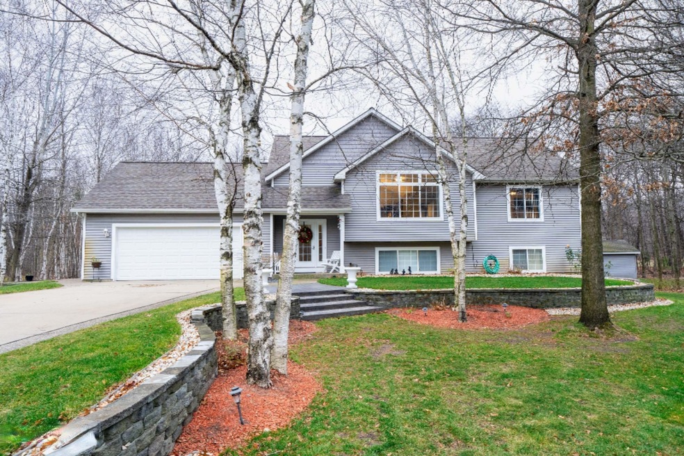 5480 Hidden Acres Ct., Holland, MI 49424