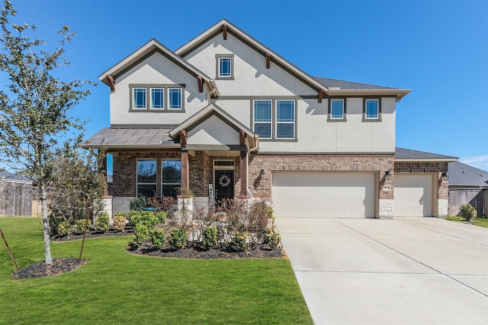 Welcome to 1907 Kingston Meadow Lane!