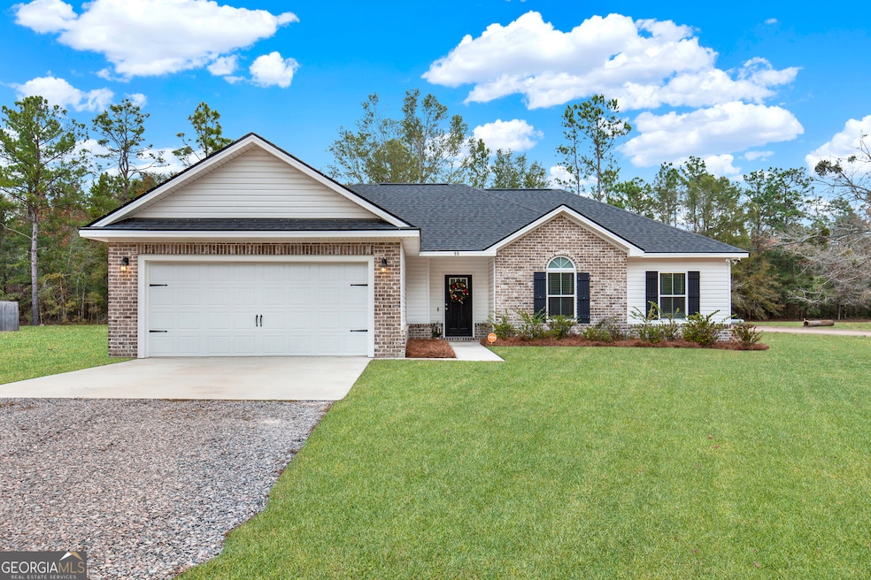 88 Linden Dr, Jesup, GA 31545 - photo 1