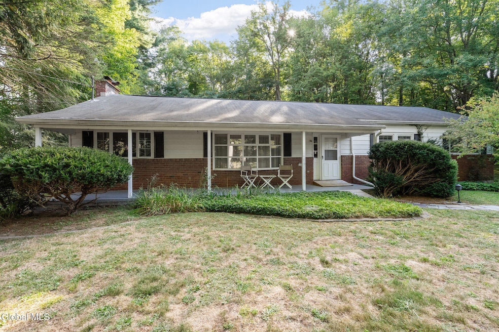 Pending $350,000 • Co-Listing Agent