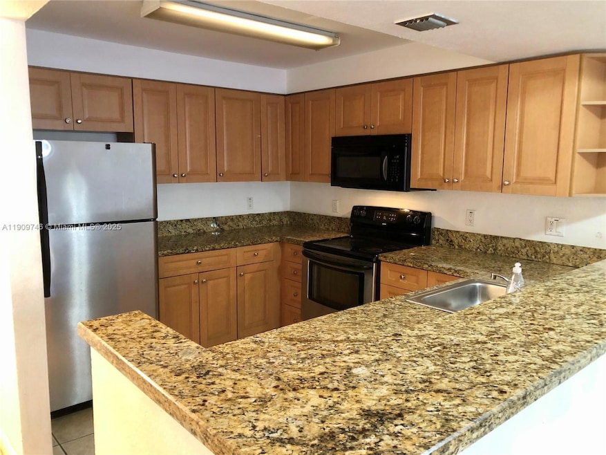 5201 Geneva Way unit 102, Doral, FL 33166 - photo 1