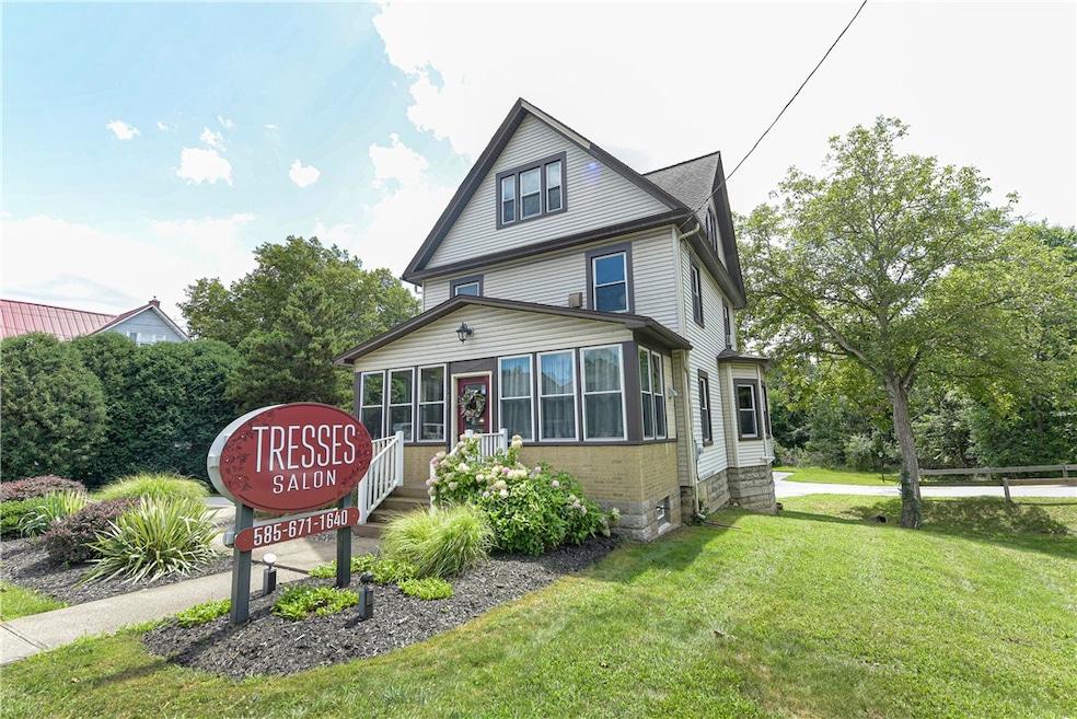 565 RIDGE RD