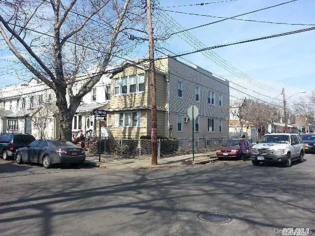 78-19 95th Ave, Jamaica, NY 11416 - photo 1
