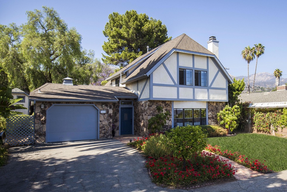 1 Front of Home