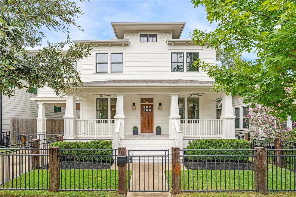 915 Highland St, Houston, TX 77009 - photo 1