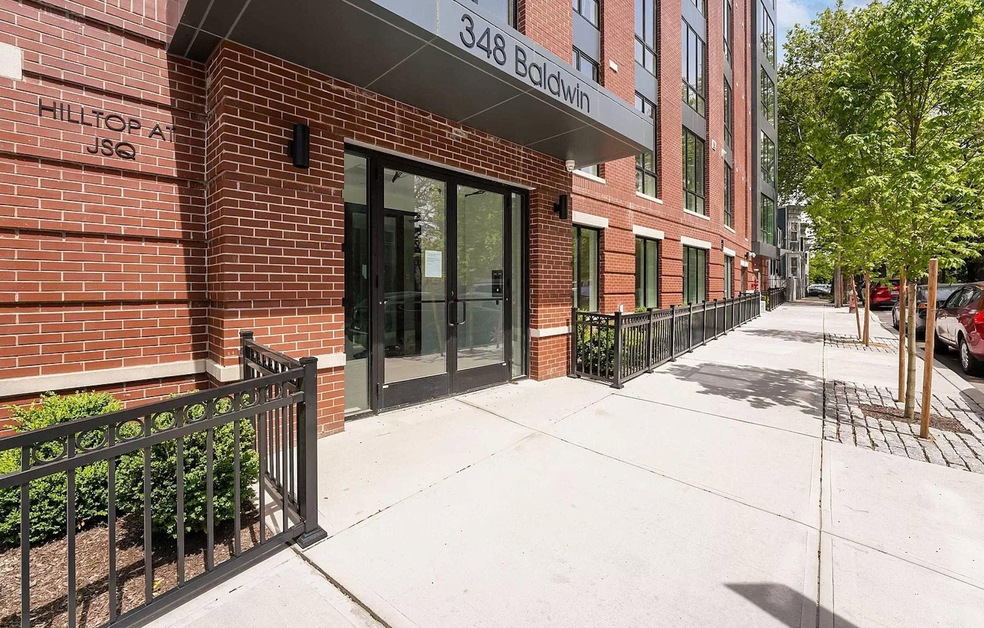 348 Baldwin Ave unit 409, Jersey City, NJ 07306 - photo 1