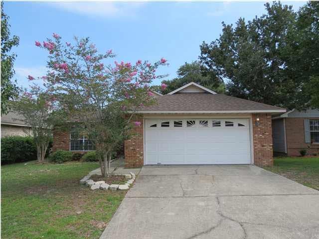 1722 IVALEA CIR