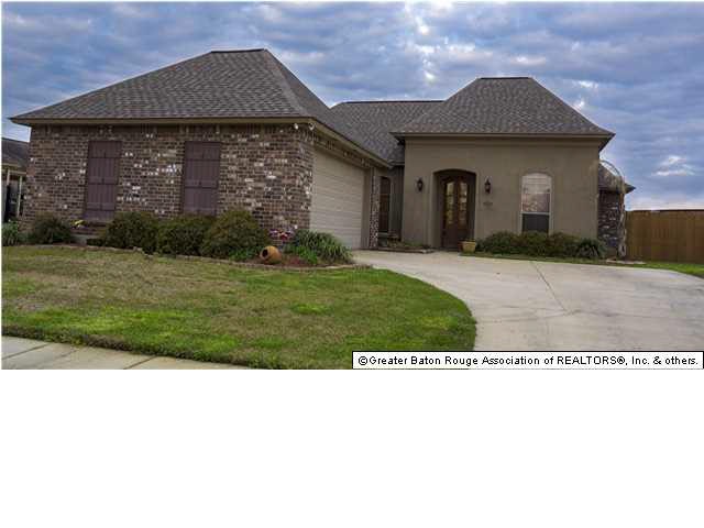 6065 Shallow Brook in Zachary, LA 70791