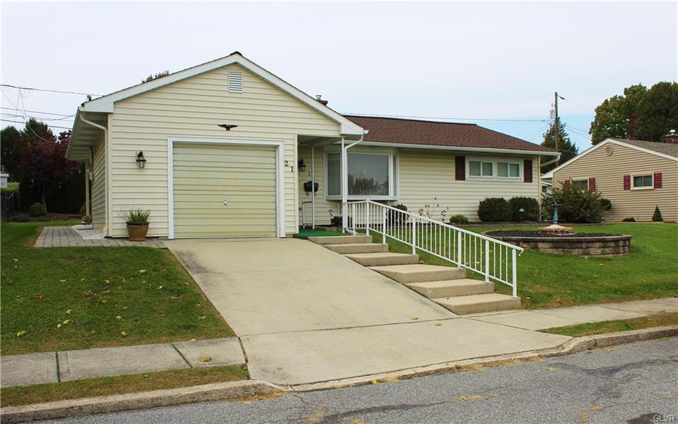 Welcome to 21 Saylor Drive!