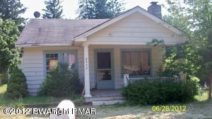 RR2Box2452 Prices Dr, Cresco, PA 18326 - photo 1