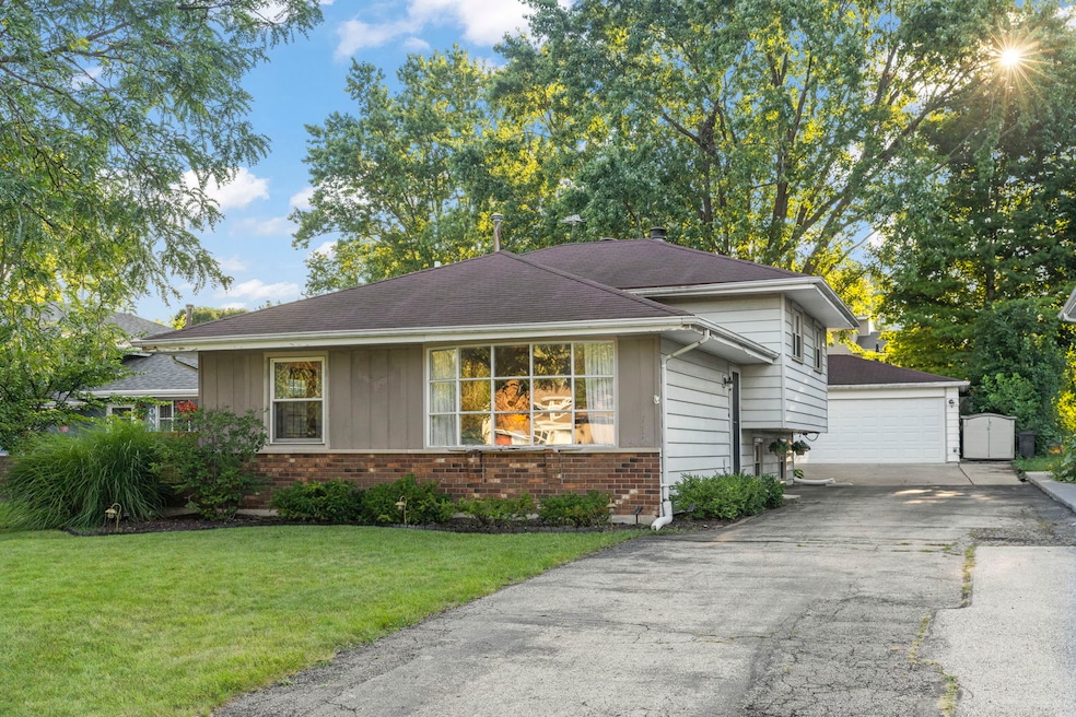 0N100 Beverly St, Wheaton, IL 60187 - photo 1