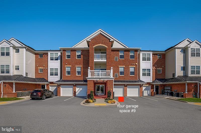 1411 Wigeon Way unit 304, Gambrills, MD 21054 - photo 1