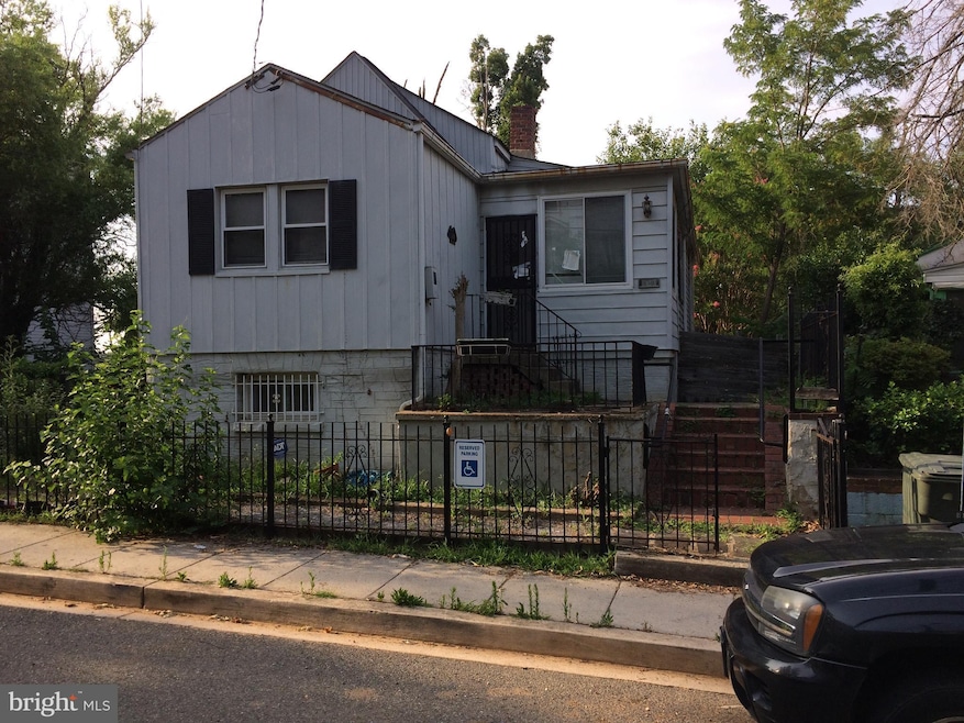 5040 A St SE, Washington, DC 20019 - photo 1