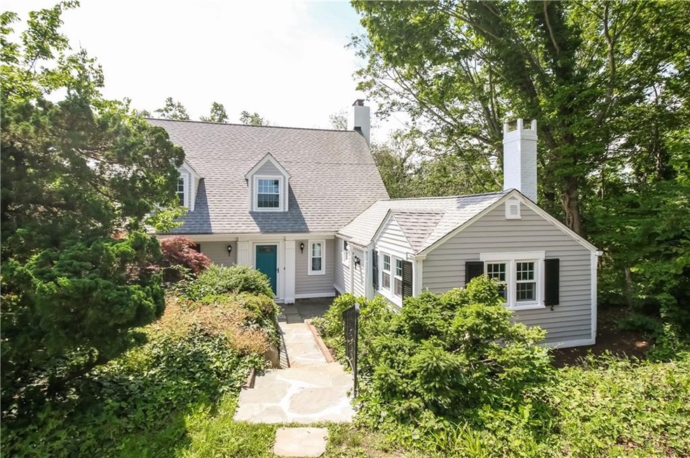 One of a kind location in desirable Stony Creek - 