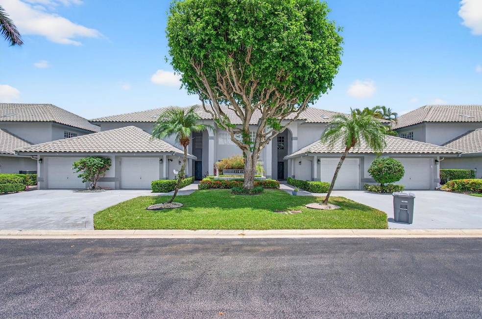 11610 Briarwood Cir unit 1, Boynton Beach, FL 33437 - photo 1
