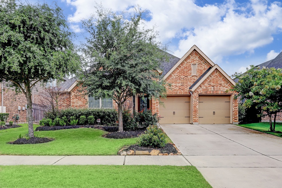 27518 Kingsland Place Ln, Fulshear, TX 77441 - photo 1