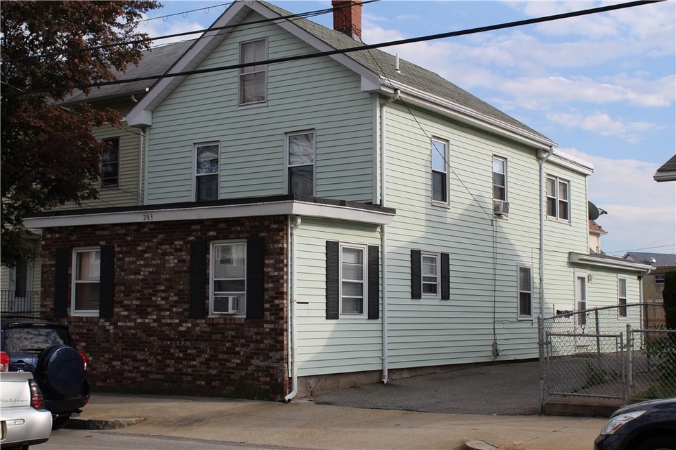 203 East St, Pawtucket, RI 02860 - photo 1