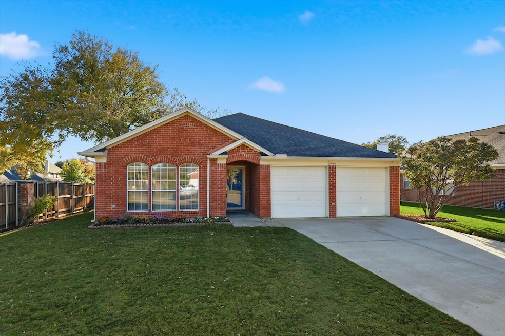 Under Contract $415,000