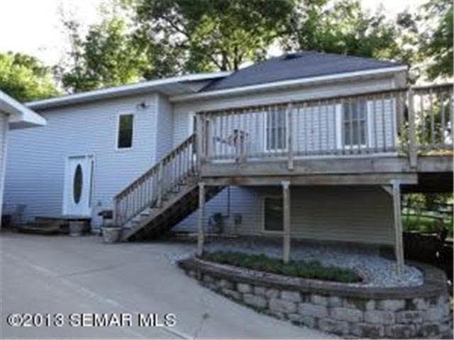 111 E Garvin Heights Rd, Winona, MN 55987 - photo 1