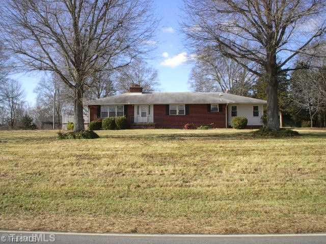 2704 Pagetown Rd, Elon, NC 27244 - photo 1