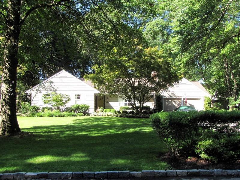 64 Florence Rd, Harrington Park, NJ 07640 - photo 1