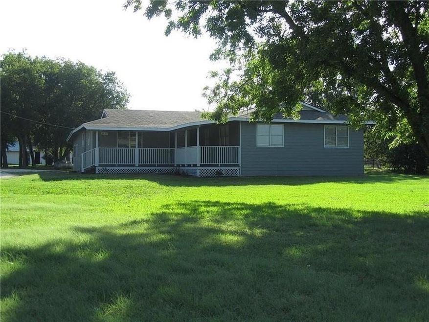 2539 S Highway 171, Cleburne, TX 76031 - photo 1