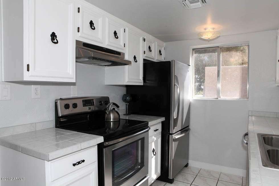 Kitchen 2