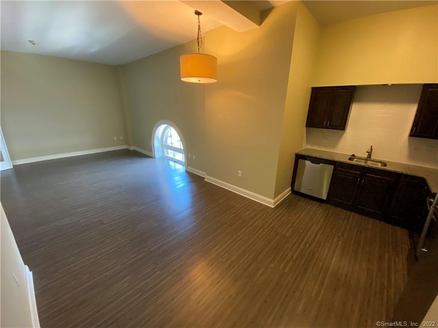 199 Ann Uccello St unit 503, Hartford, CT 06103 - photo 1