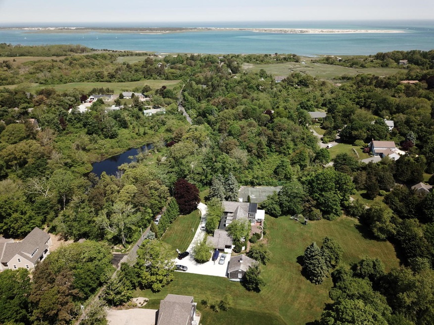 157 Spring Hill Rd, Vineyard Haven, MA 02568 - photo 1