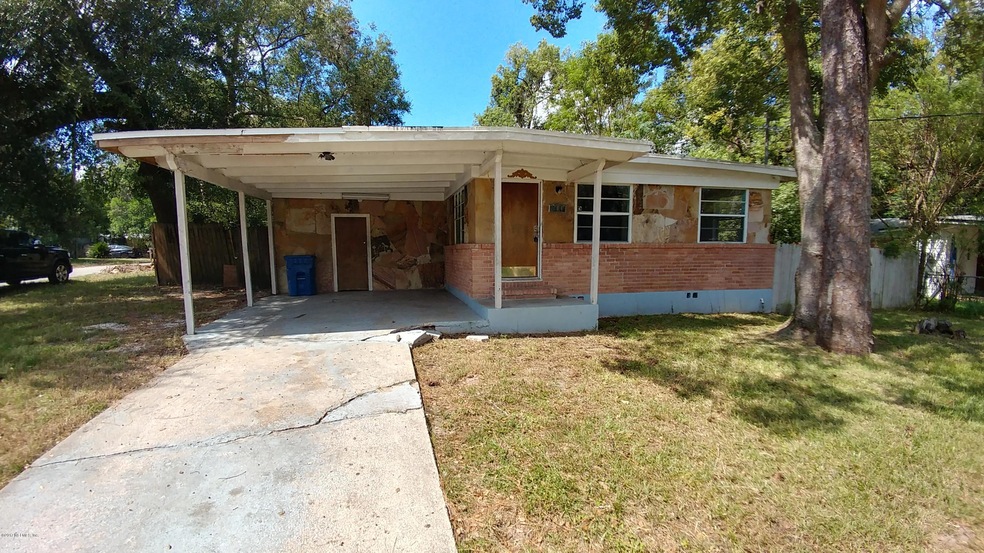 204 Pecan St, Jacksonville, FL 32211 - photo 1