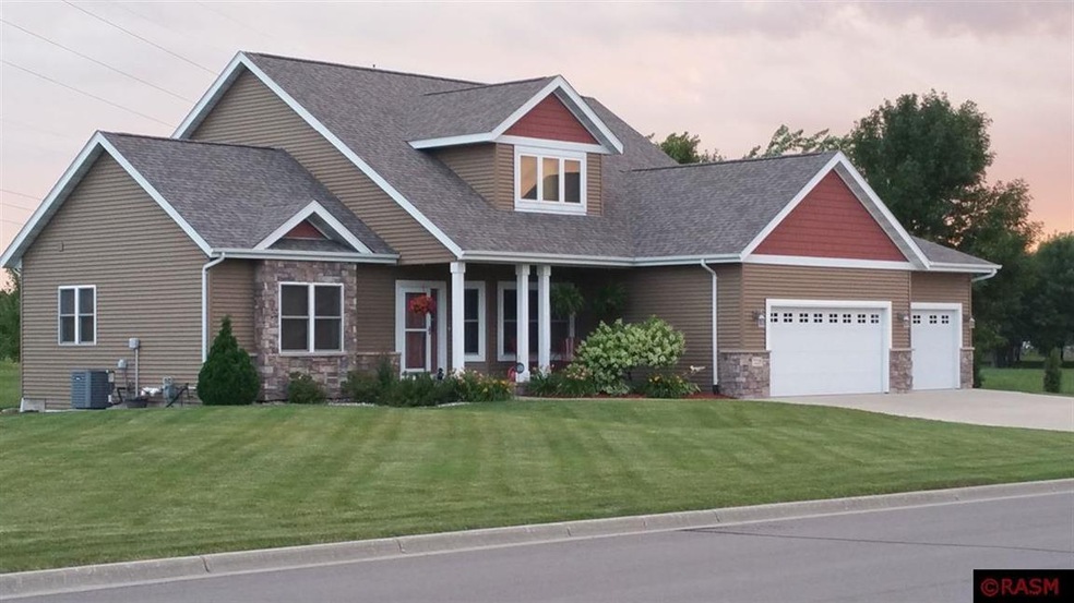 2225 Coventry Ln, North Mankato, MN 56003 - photo 1