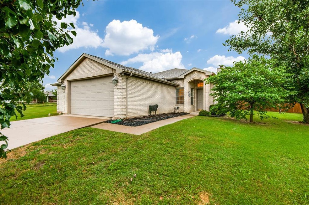 280 Lakeview Way, Celina, TX 75009 - photo 1