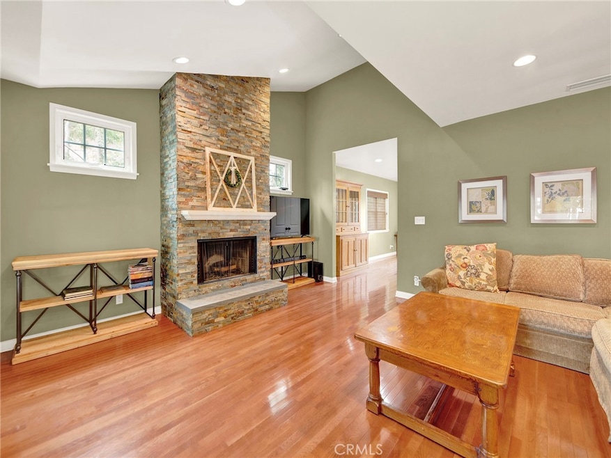 5450 Buffalo Ave, Sherman Oaks, CA 91401 - photo 1