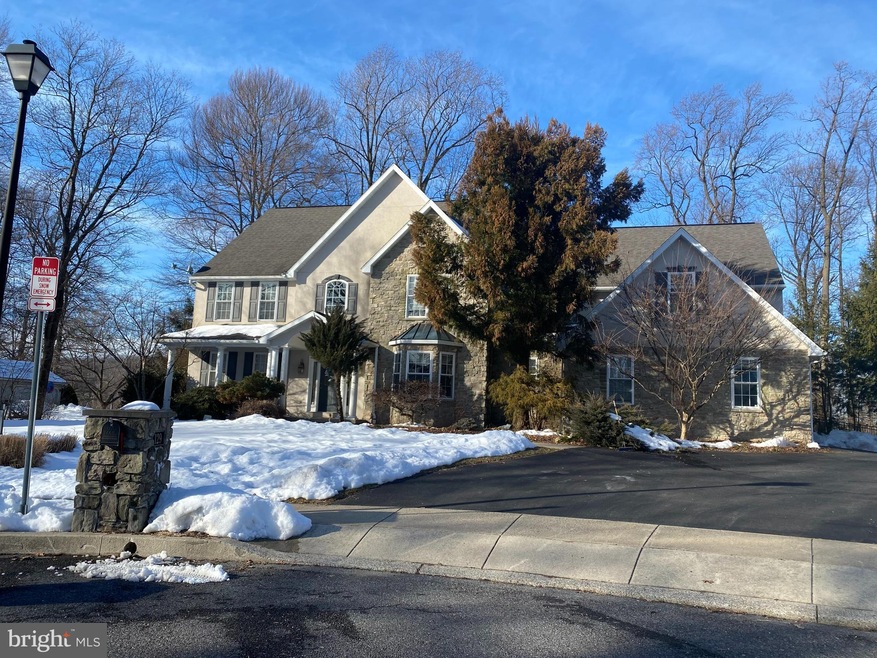 129 Lisa Ct, Mohnton, PA 19540 - photo 1