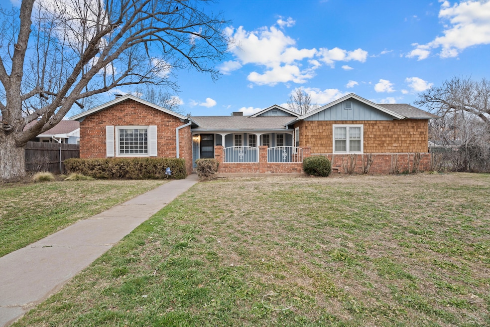 2202 30th St, Lubbock, TX 79411 - photo 1